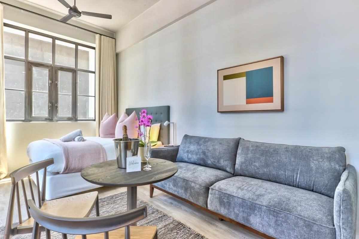 Apartment Charming Corner Unit At The Harri In The East